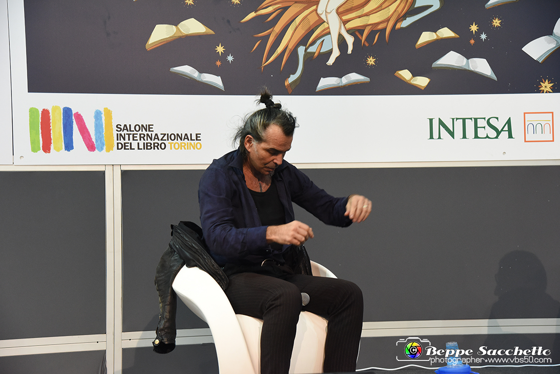 VBS_0611 - Salone del Libro di Torino - 33.ma edizione - 15 Ottobre 2021.jpg